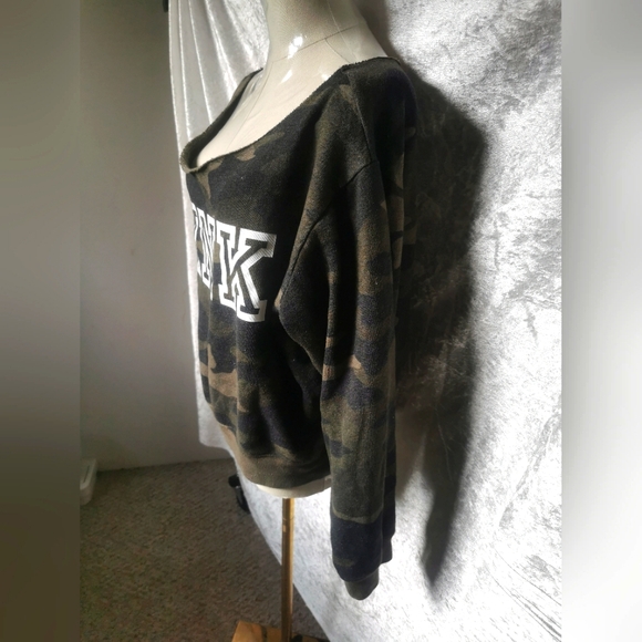 PINK Victoria's Secret Sweaters - PINK camo sweater baggy off shoulder oversize